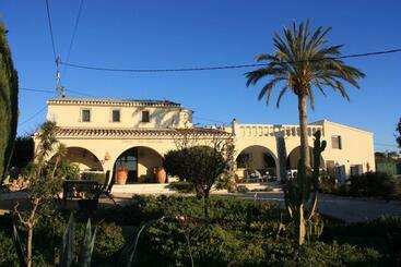 Bed and Breakfast Finca Los Bancales