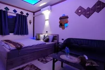 Hotel Touch The Wind