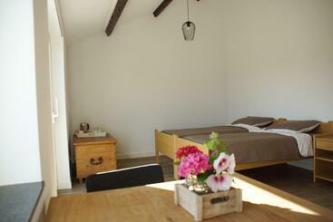 Bed and Breakfast Vertoeven Bij Verhoeven