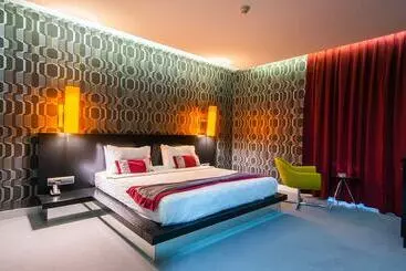 Hotel Vernazza Suites