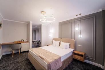 هتل Zamca Suceava