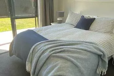 Pensione Central Retreat And Self Contained With Free Wifi