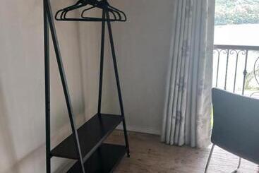 Bed & Breakfast Cozy Kosmos