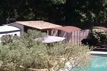 Bed and Breakfast Mas De Camejean