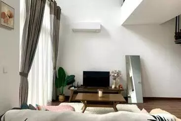 هتل آپارتمان My Misto Homestay, Riverson Soho