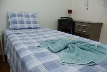 Bed & Breakfast Pousada Happy Inn