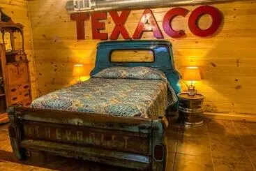 Hotelli Samantha S Timber Inn