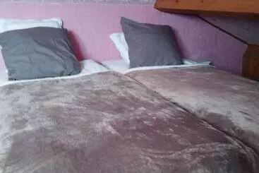 ベッドアンドブレックファースト Chambres D Hôtes Le Clos De La Presle