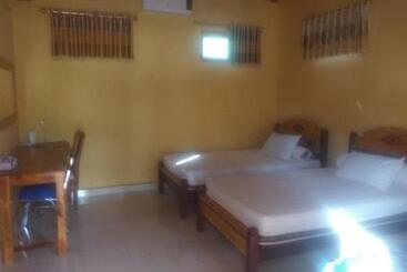 Bed and Breakfast Ocean Holiday