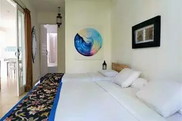 Apartmanszálloda Starling Villas