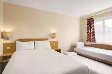 ホテル Days Inn Hamilton