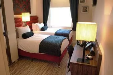 ホテル Simply Rooms & Suites