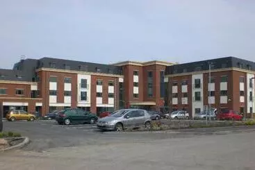 هتل Travelodge Stratford Upon Avon