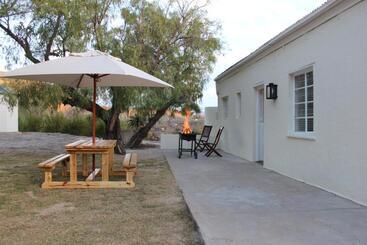 酒店 Kandelaars Cottage