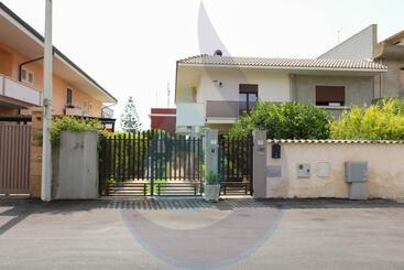 צימר Acqua E Sale Avola