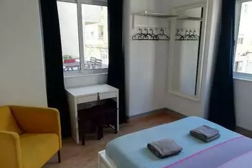 هاستل Bed&shower Moscavide  Self Check In