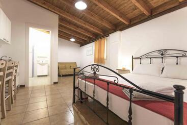 מלון דירות Eloka