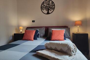 هتل آپارتمان Torre Cà Emo Dormire A Serravalle