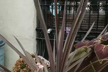 ペンション Irving Manor
