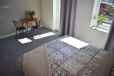 Bed and Breakfast In De Kloosterhof Gratis Privé Parkeren