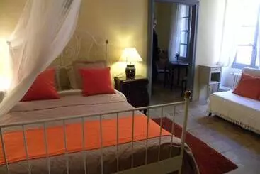Pensão Xvi Century Mansion