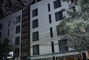 Hotel Treebo Tryst F One Park Front