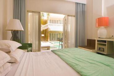 Bali Court Hotel & Apartment