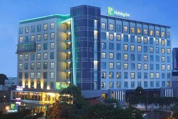 هتل Holiday Inn Bandung Pasteur, An Ihg