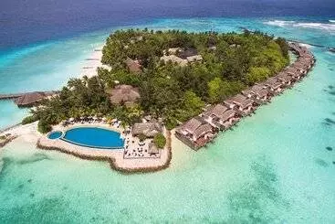Hotel Taj Coral Reef Resort & Spa