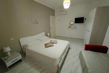 Bed And Breakfast Champagne