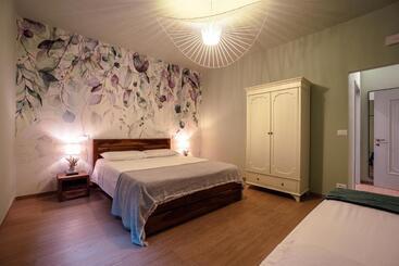 צימר La Rosa Del Rabbi Room&breakfast