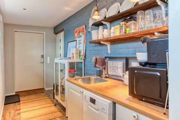 Bed and Breakfast Luxurious Studio Within Nature Next To Stockholm