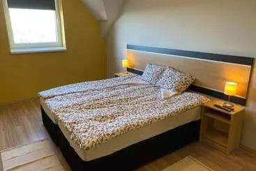 Bed and Breakfast Rómahegy Rendezvényház