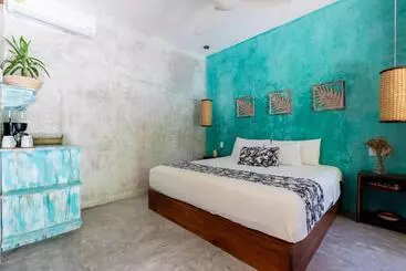 アパートホテル Trece Lunas Tulum   Enchanted Resort