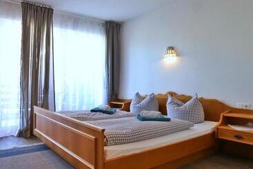 Hospedaria Pension Adler