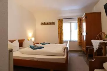Albergue Pension Adler