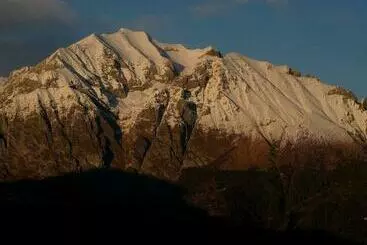 Aamiaismajoitus (B&B) Catif Ladrù