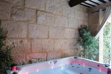 膳宿费 Jim Cosy & Spa