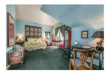 تختخواب و صبحانه The Mayors Mansion Inn