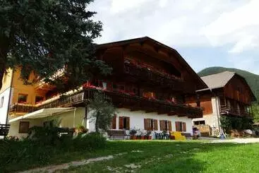 Hotel Hochwieserhof