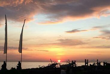 Pensão Bali Segara Lestari Oceanfront Villas