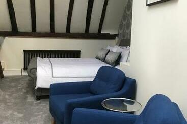 تختخواب و صبحانه Number 5