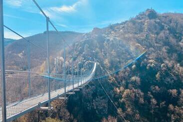 민박 Les Camélias