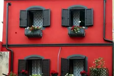 Majatalo Sa Domu Rubia