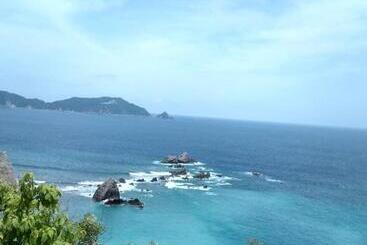 هتل & Suites Vayor