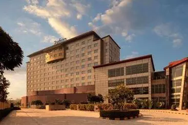 فندق Radisson Gurugram Udyog Vihar