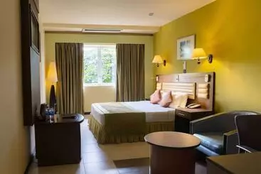 ホテル Ramada Katunayake