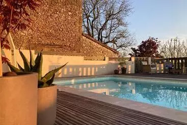 Bed and Breakfast La Ferme Buissonnière