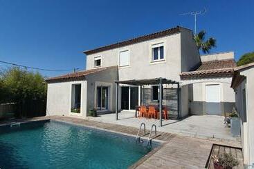 Bed and Breakfast Chambre à Bouzigues Dans Villa Individuelle