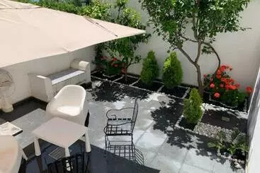 Bed and Breakfast Lemon Tree
